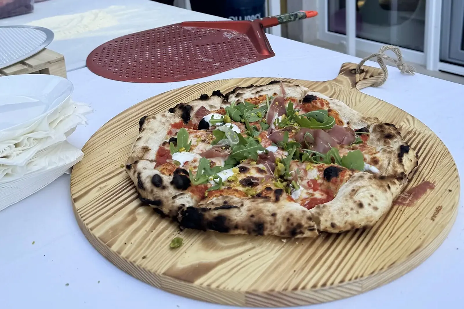 Pizza artesanal O.MeuChef com massa de fermentação longa